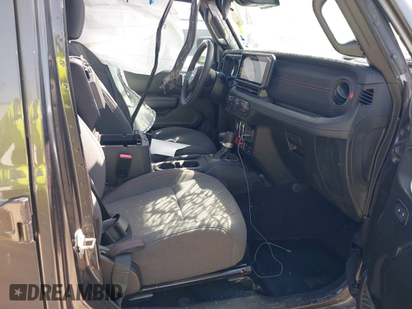 2024 Jeep Wrangler Rubicon with VIN 1C4PJXFG5RW259926, listed as a IAAI auction lot 42009249 with 37,988 mi miles and . Bid and sale history available at DreamBid. Image 5.