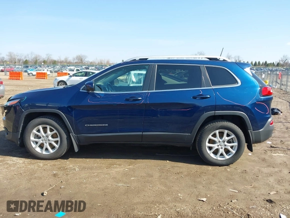 2018 Jeep Cherokee Latitude Tech Connect with VIN 1C4PJMCB8JD523387, listed as a IAAI auction lot 42022995 with 35,184 mi miles and . Bid and sale history available at DreamBid. Image 14.