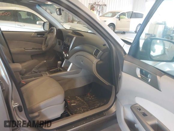 2009 Subaru Forester X Limited с VIN JF2SH64679H792683, выставлен на аукционе IAAI как лот 42528773 с пробегом 136 671 миль миль и . История ставок и продаж доступна на DreamBid. Изображение 5.
