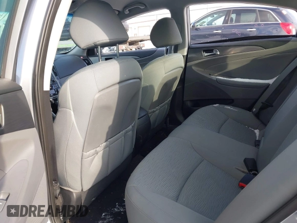 2014 Hyundai Sonata Limited with VIN KMHEC4A4XEA112985, listed as a IAAI auction lot 41215625 with 42,216 mi miles and . Bid and sale history available at DreamBid. Image 8.