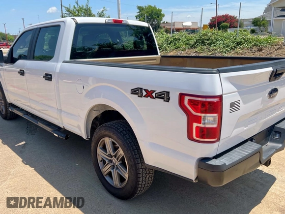 2018 Ford F-150 XL with VIN 1FTFW1EG1JKF37681, listed as a Copart auction lot 61414165 with 152,835 mi miles and Clean title. Bid and sale history available at DreamBid. Image 3.
