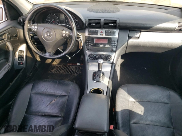 2006 Mercedes-Benz C 230 Sport z VIN WDBRF52H16F829265, wystawiony jako Copart lot #67175344 z przebiegiem 125 226 mil mil oraz Nie do naprawy • Non repairable. Historia ofert i sprzedaży dostępna na DreamBid. Obrazek 8.