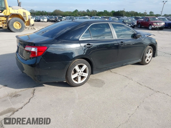 2012 Toyota Camry L with VIN 4T1BF1FK9CU078792, listed as a IAAI auction lot 41706353 with 135,515 mi miles and . Bid and sale history available at carsss.com. Image 4.