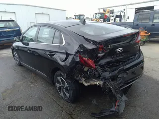2018 Hyundai Ioniq SEL z VIN KMHC75LC9JU087317, wystawiony jako IAAI lot #32875658 z przebiegiem 85 623 mil mil oraz . Historia ofert i sprzedaży dostępna na DreamBid. Obrazek 3.