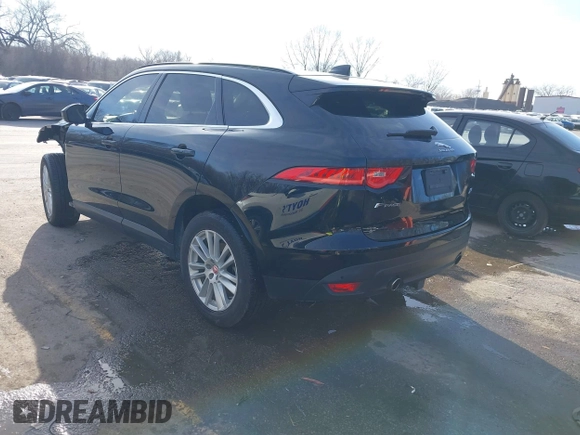2017 Jaguar F-Pace 35t Prestige with VIN SADCK2BV1HA895827, listed as a IAAI auction lot 41119402 with 31,767 mi miles and . Bid and sale history available at DreamBid. Image 3.