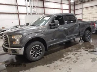 2016 Ford F-150 XLT z VIN 1FTFW1EG8GFA91854, wystawiony jako IAAI lot #42532752 z przebiegiem 82 010 mil mil oraz . Historia ofert i sprzedaży dostępna na DreamBid. Obrazek 19.