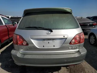 2000 Lexus RX 300 with VIN JT6HF10U8Y0138334, listed as a Copart auction lot 74931824 with 0 mi miles and Salvage Title. Bid and sale history available at carsss.com. Image 6.