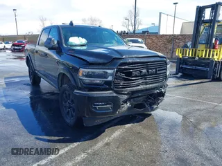 2022 Ram 2500 Laramie with VIN 3C6UR5FL2NG377414, listed as a IAAI auction lot 41492443 with 100,477 mi miles. Bid and sale history available at carsss.com. Image 1.