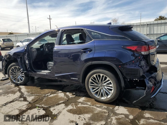2020 Lexus RX with VIN 2T2JGMDA4LC047144, listed as a Copart auction lot 47641905 with 24,690 mi miles and Salvage Title. Bid and sale history available at carsss.com. Image 2.