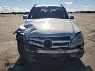 2010 Mercedes-Benz GLK 350 with VIN WDCGG8HB9AF326435, listed as a Copart auction lot 49354255 with 200,013 mi miles and Salvage Title. Bid and sale history available at carsss.com. Image 5.