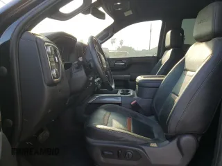2021 GMC Sierra 1500 AT4 with VIN 3GTP9EEDXMG414319, listed as a Copart auction lot 66969034 with 26,437 mi miles and Clean Title. Bid and sale history available at carsss.com. Image 7.