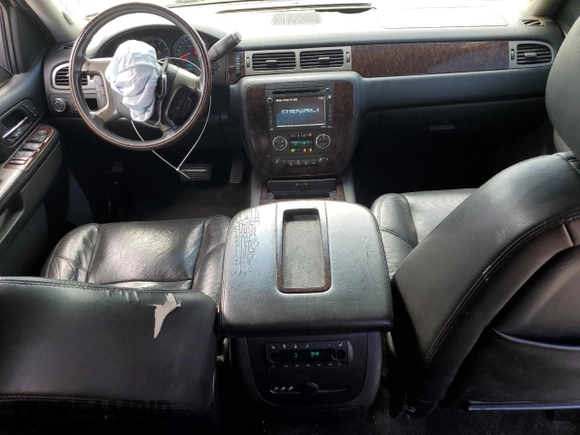 2012 GMC Yukon Denali with VIN 1GKS2EEF0CR181781, listed as a Copart auction lot 46370395 with 177,592 mi miles and Salvage Title. Bid and sale history available at carsss.com. Image 8.