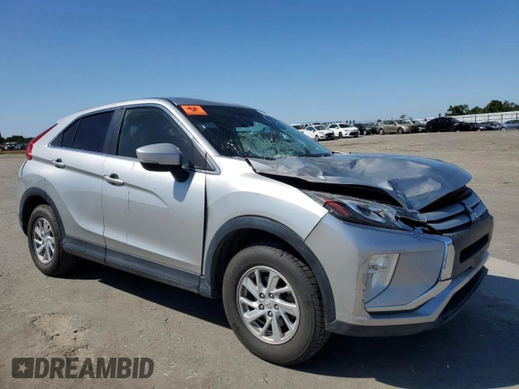 2019 Mitsubishi Eclipse Cross ES z VIN JA4AT3AA5KZ030253, wystawiony jako Copart lot #56925305 z przebiegiem 135 057 mil mil oraz Szkoda całkowita • Salvage title. Historia ofert i sprzedaży dostępna na DreamBid. Obrazek 4.