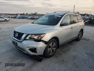 2017 Nissan Pathfinder Platinum with VIN 5N1DR2MN2HC640595, listed as a Copart auction lot 79470774 with 120,153 mi miles and Salvage Title. Bid and sale history available at carsss.com. Image 1.