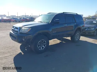 2007 Toyota 4Runner SR5 with VIN JTEBU14R878089609, listed as a IAAI auction lot 41680684 with 187,377 mi miles. Bid and sale history available at carsss.com. Image 2.