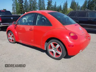 2002 Volkswagen Beetle GLS with VIN 3VWCD21C92M429236, listed as a IAAI auction lot 42153808 with 175,538 mi miles and . Bid and sale history available at DreamBid. Image 3.