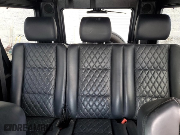 2016 Mercedes-Benz G 63 AMG z VIN WDCYC7DF9GX260877, wystawiony jako Copart lot #49132555 z przebiegiem 82 585 mil mil oraz Czysty tytuł • Clean title. Historia ofert i sprzedaży dostępna na DreamBid. Obrazek 10.