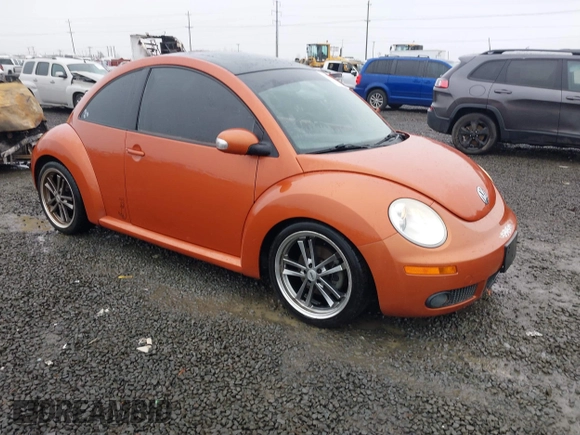 2010 Volkswagen Beetle with VIN 3VWRG3AG3AM024689, listed as a IAAI auction lot 41037756 with 102,180 mi miles and . Bid and sale history available at DreamBid. Image 1.