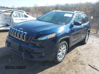 2018 Jeep Cherokee Latitude Tech Connect with VIN 1C4PJMCB8JD523387, listed as a IAAI auction lot 42022995 with 35,184 mi miles and . Bid and sale history available at DreamBid. Image 19.
