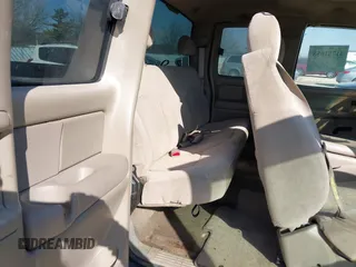 2001 Chevrolet Silverado 1500 LS with VIN 1GCEK19T31E163538, listed as a IAAI auction lot 41781058 with 0 mi miles. Bid and sale history available at carsss.com. Image 8.