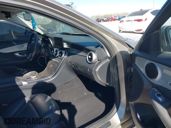 2019 Mercedes-Benz C 300 with VIN 55SWF8DB5KU308237, listed as a IAAI auction lot 41865845 with 80,975 mi miles and . Bid and sale history available at DreamBid. Image 5.