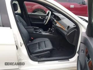 2013 Mercedes-Benz C 300 Sport с VIN WDDGF8AB3DA820171, выставлен на аукционе IAAI как лот 42329459 с пробегом 157 627 миль миль и . История ставок и продаж доступна на DreamBid. Изображение 5.