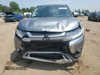 2019 Mitsubishi Outlander SE z VIN JA4AD3A33KZ042531, wystawiony jako Copart lot #59717395 z przebiegiem 125 416 mil mil oraz Szkoda całkowita • Salvage title. Historia ofert i sprzedaży dostępna na DreamBid. Obrazek 5.