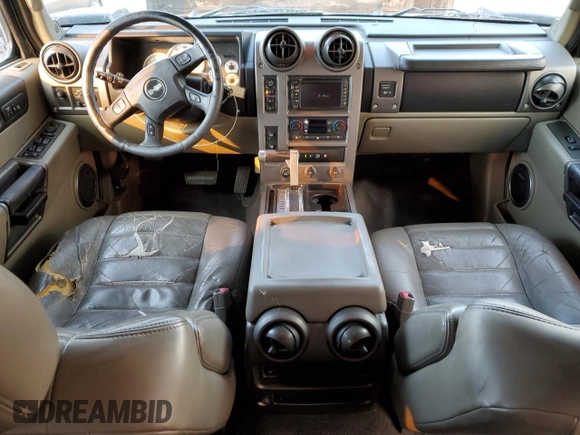 2004 Hummer H2 with VIN 5GRGN23U84H100850, listed as a Copart auction lot 42257955 with 241,182 mi miles and Clean Title. Bid and sale history available at carsss.com. Image 8.
