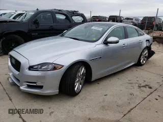 2019 Jaguar XJ with VIN SAJWA1CE3KMW21024, listed as a Copart auction lot 44446563 with 18,816 mi miles and . Bid and sale history available at DreamBid. Image 1.
