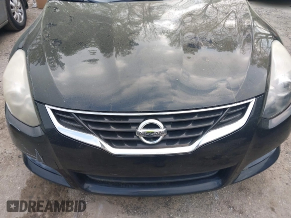 2011 Nissan Altima 2.5 S with VIN 1N4AL2EP2BC181493, listed as a IAAI auction lot 41960703 with 143,864 mi miles. Bid and sale history available at carsss.com. Image 6.