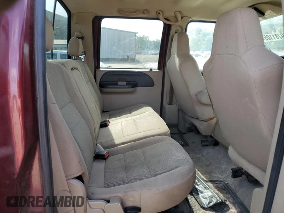2005 Ford F-250 XL z VIN 1FTSW21P15EC81377, wystawiony jako Copart lot #59781105 z przebiegiem 216 858 mil mil oraz Szkoda całkowita • Salvage title. Historia ofert i sprzedaży dostępna na DreamBid. Obrazek 10.