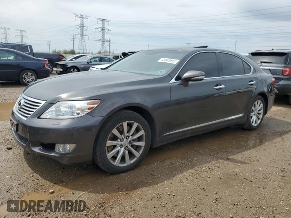 2010 Lexus LS 460 z VIN JTHCL5EF5A5005308, wystawiony jako Copart lot #53843895 z przebiegiem Nie podano mil oraz Szkoda całkowita • Salvage title. Historia ofert i sprzedaży dostępna na DreamBid. Obrazek 1.