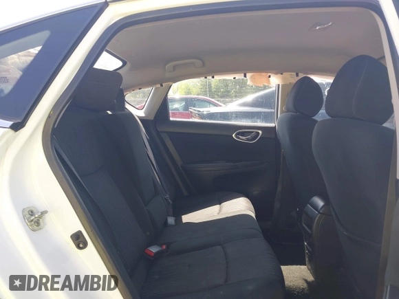 2019 Nissan Sentra S z VIN 3N1AB7AP6KY413233, wystawiony jako IAAI lot #42281572 z przebiegiem 111 297 mil mil oraz . Historia ofert i sprzedaży dostępna na DreamBid. Obrazek 8.