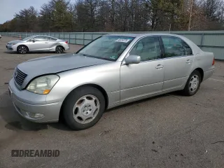 2001 Lexus LS 430 with VIN JTHBN30F110048073, listed as a Copart auction lot 46076775 with 180,932 mi miles and Clean Title. Bid and sale history available at carsss.com. Image 1.
