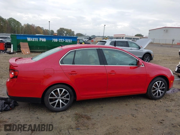 2008 Volkswagen Jetta Sedan SE with VIN 3VWRM71K78M055281, listed as a IAAI auction lot 40735471 with 181,165 mi miles. Bid and sale history available at carsss.com. Image 13.