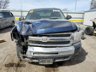 2011 Chevrolet Silverado 1500 LT with VIN 3GCPKSE36BG302320, listed as a Copart auction lot 50219565 with 0 mi miles and Salvage Title. Bid and sale history available at carsss.com. Image 5.