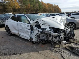 2023 Aston Martin DBX 707 z VIN SD7VUJBW6PTV05731, wystawiony jako Copart lot #84591074 z przebiegiem Nie podano mil oraz Szkody całkowita. Historia ofert i sprzedaży dostępna na DreamBid. Obrazek 4.