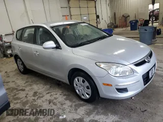 2011 Hyundai Elantra Touring GLS with VIN KMHDB8AE6BU097622, listed as a Copart auction lot 73031634 with 100,697 mi miles and Salvage Title. Bid and sale history available at carsss.com. Image 4.