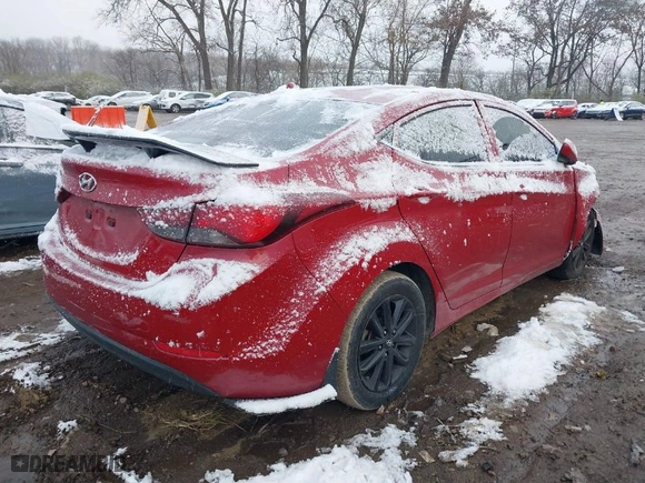 2016 Hyundai Elantra SE with VIN KMHDH4AE1GU491365, listed as a IAAI auction lot 40909071 with 86,000 mi miles. Bid and sale history available at carsss.com. Image 4.