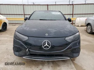 2023 Mercedes-Benz EQE 350+ z VIN W1KEG2BB0PF015140, wystawiony jako Copart lot #51297455 z przebiegiem 16 316 mil mil oraz Szkoda całkowita • Salvage title. Historia ofert i sprzedaży dostępna na DreamBid. Obrazek 5.