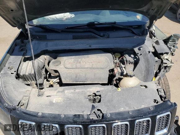 2017 Jeep Compass Latitude with VIN 3C4NJDBB1HT639818, listed as a Copart auction lot 53510575 with 107,425 mi miles and Clean Title. Bid and sale history available at carsss.com. Image 12.
