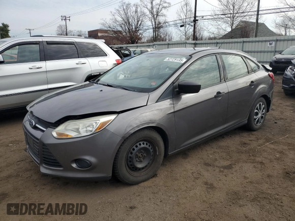 2013 Ford Focus S with VIN 1FADP3E22DL330158, listed as a Copart auction lot 52729135 with 113,624 mi miles and Salvage Title. Bid and sale history available at carsss.com. Image 1.