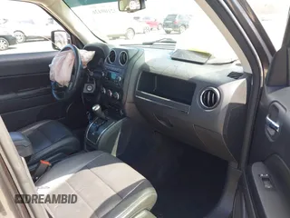 2016 Jeep Patriot High Altitude with VIN 1C4NJPFA1GD561631, listed as a IAAI auction lot 42109426 with 112,222 mi miles and . Bid and sale history available at DreamBid. Image 5.