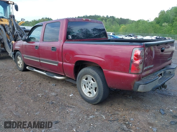 2005 Chevrolet Silverado 1500 LS z VIN 2GCEC13T651394768, wystawiony jako IAAI lot #41941443 z przebiegiem 371 563 mil mil oraz . Historia ofert i sprzedaży dostępna na DreamBid. Obrazek 3.