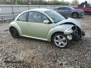 2010 Volkswagen New Beetle Coupe with VIN 3VWPW3AG5AM010674, listed as a Copart auction lot 51767595 with 134,418 mi miles and Salvage Title. Bid and sale history available at carsss.com. Image 4.