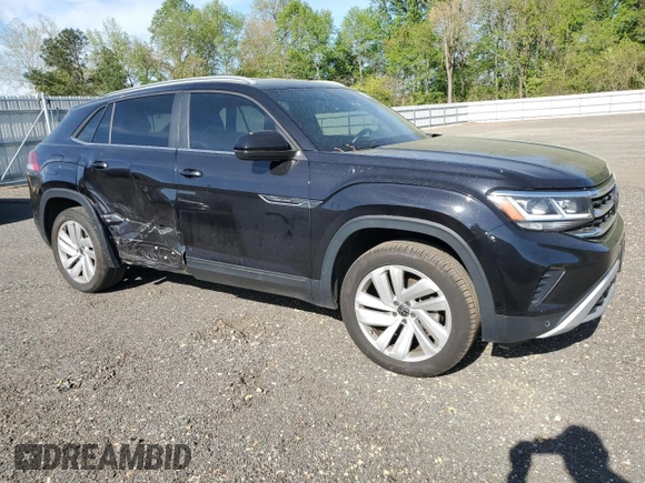 2020 Volkswagen Atlas SE z VIN 1V21E2CA0LC227597, wystawiony jako Copart lot #54232965 z przebiegiem 98 989 mil mil oraz Szkoda całkowita • Salvage title. Historia ofert i sprzedaży dostępna na DreamBid. Obrazek 4.