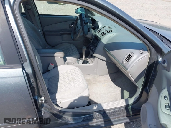 2005 Chevrolet Malibu Maxx LS z VIN 1G1ZT64815F161181, wystawiony jako IAAI lot #42178136 z przebiegiem 123 598 mil mil oraz . Historia ofert i sprzedaży dostępna na DreamBid. Obrazek 5.