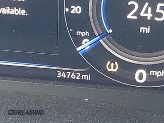 2023 Volkswagen Atlas SE z VIN 1V2KR2CA8PC504298, wystawiony jako IAAI lot #41234957 z przebiegiem 34 762 mil mil oraz . Historia ofert i sprzedaży dostępna na DreamBid. Obrazek 15.