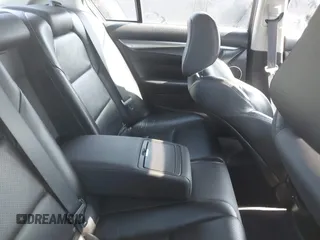 2010 Acura TL Technology z VIN 19UUA8F55AA018121, wystawiony jako IAAI lot #42389831 z przebiegiem Nie podano mil oraz . Historia ofert i sprzedaży dostępna na DreamBid. Obrazek 8.
