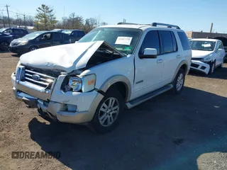 2006 Ford Explorer z VIN 1FMEU64E56UA48934, wystawiony jako IAAI lot #41807718 z przebiegiem 114 928 mil mil oraz . Historia ofert i sprzedaży dostępna na DreamBid. Obrazek 2.